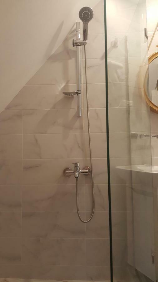 Karlsson Borjomi Apartment. Екстериор снимка
